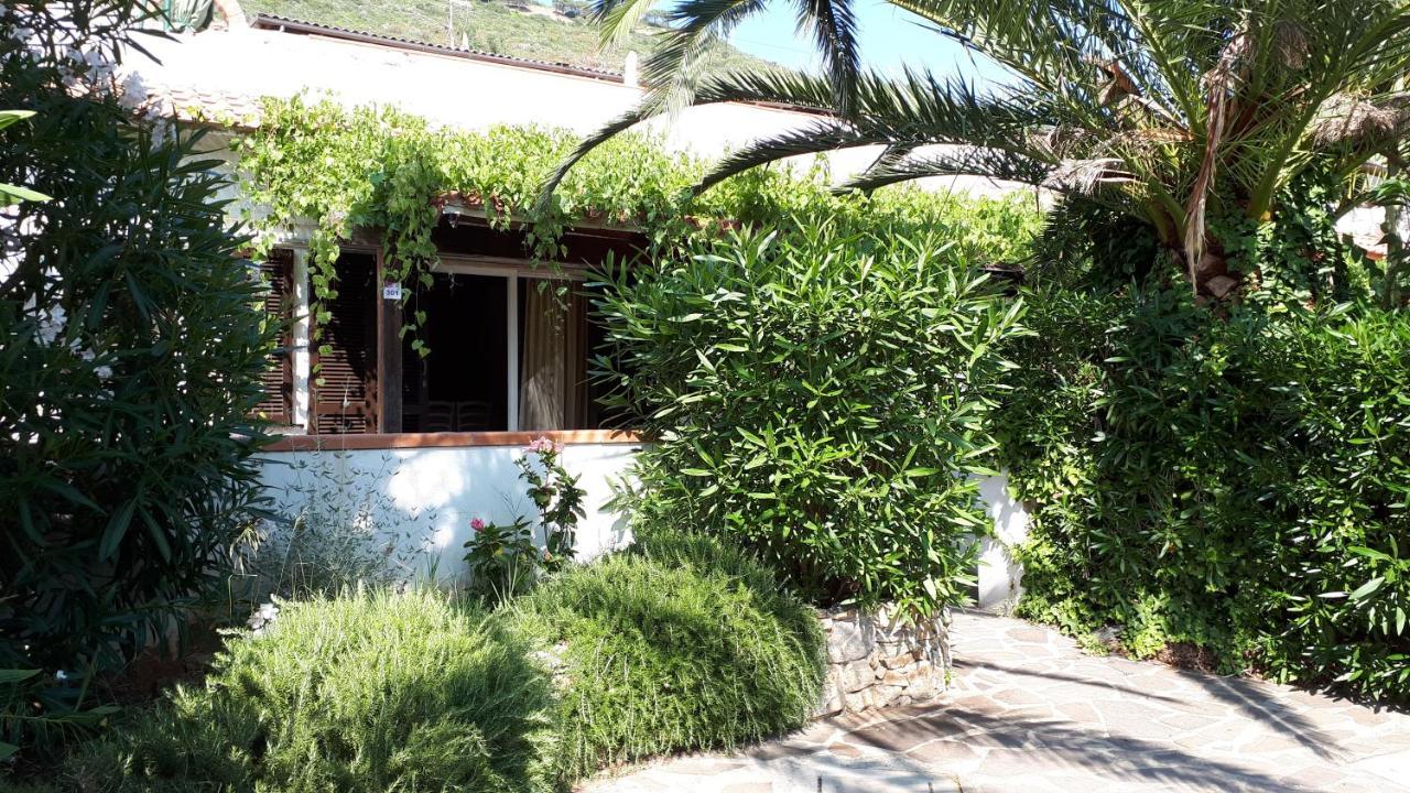 Residential Hotel Villaggio Innamorata Capoliveri  Exterior foto