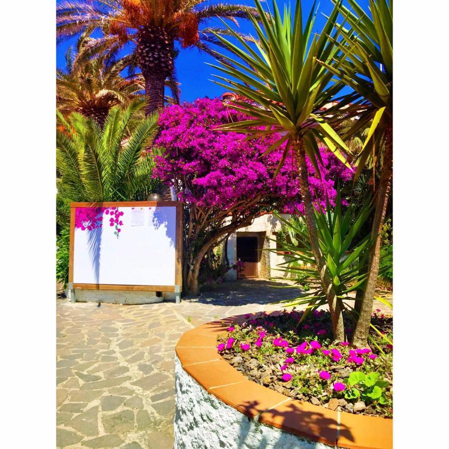 Residential Hotel Villaggio Innamorata Capoliveri  Exterior foto